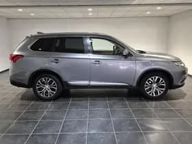 Mitsubishi Outlander thumbnail 15