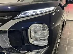 Mitsubishi Outlander thumbnail 23