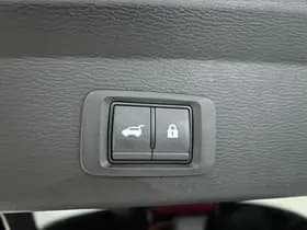 Mitsubishi Outlander thumbnail 38