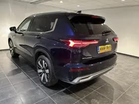 Mitsubishi Outlander thumbnail 6
