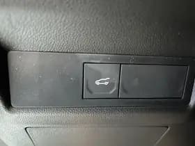 Mitsubishi Grandis thumbnail 31