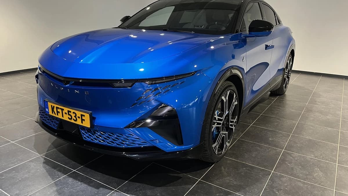 Alpine A390 — foto 1