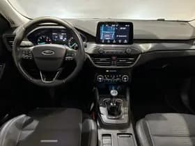 Ford Focus thumbnail 3