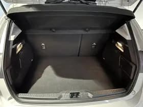 Ford Focus thumbnail 9