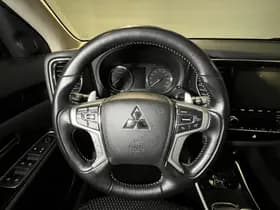 Mitsubishi Outlander thumbnail 24