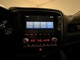 Mitsubishi Outlander thumbnail 25