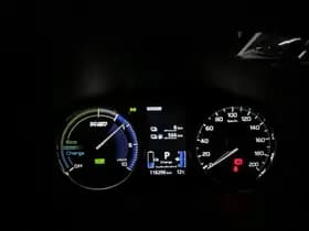 Mitsubishi Outlander thumbnail 4