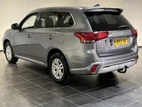 Mitsubishi Outlander thumbnail 6