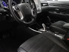 Mitsubishi Outlander thumbnail 27