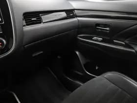 Mitsubishi Outlander thumbnail 33