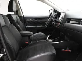 Mitsubishi Outlander thumbnail 6