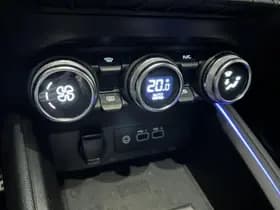 Renault Clio thumbnail 13