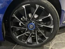 Renault Clio thumbnail 24