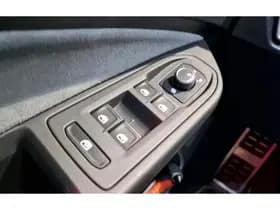 Volkswagen Golf thumbnail 16