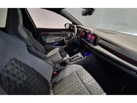 Volkswagen Golf thumbnail 24