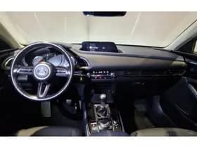 Mazda CX-30 thumbnail 3