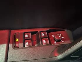 SEAT Leon thumbnail 20