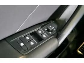 Volkswagen Tiguan thumbnail 24