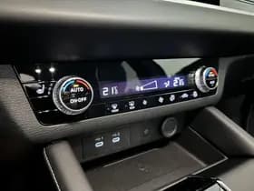 Mitsubishi Outlander thumbnail 12
