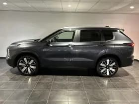 Mitsubishi Outlander thumbnail 14