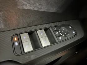 Mitsubishi Outlander thumbnail 18