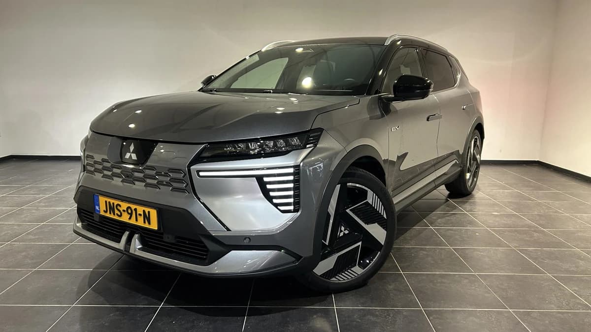 Mitsubishi Eclipse Cross — foto 1