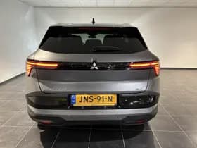 Mitsubishi Eclipse Cross thumbnail 17