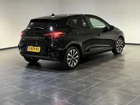 Mitsubishi Colt thumbnail 2
