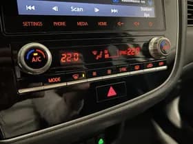 Mitsubishi Outlander thumbnail 13