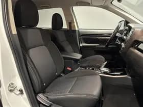 Mitsubishi Outlander thumbnail 26