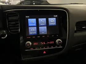 Mitsubishi Outlander thumbnail 10