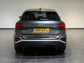 Audi Q2 thumbnail 17