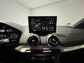 Audi Q2 thumbnail 10