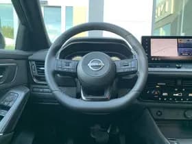 Nissan Qashqai thumbnail 3