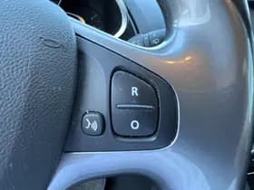 Renault Clio thumbnail 19