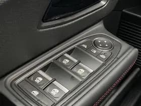 Renault Clio thumbnail 19