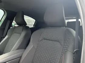 Renault Clio thumbnail 26