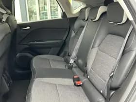 Renault Captur thumbnail 8