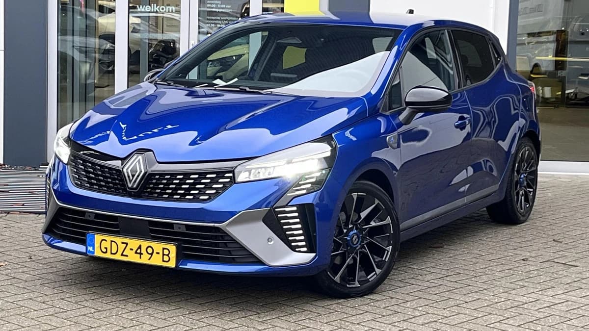 Renault Clio — foto 1