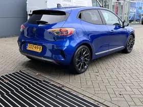 Renault Clio thumbnail 2
