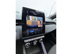 Renault Clio thumbnail 12