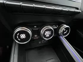Renault Clio thumbnail 23