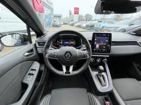 Renault Clio thumbnail 10