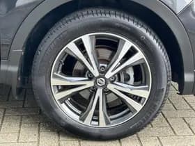 Nissan Qashqai thumbnail 22