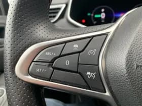 Renault Clio thumbnail 20