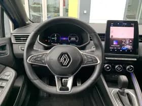 Renault Clio thumbnail 3