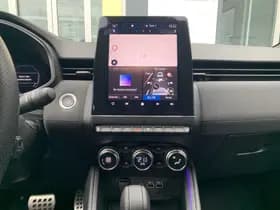 Renault Clio thumbnail 10