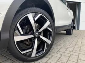 Nissan Qashqai thumbnail 25