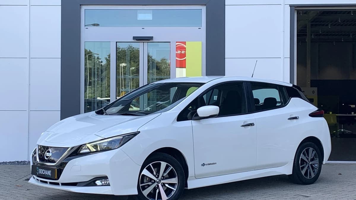 Nissan Leaf — foto 1