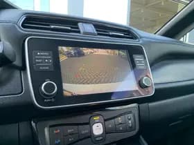 Nissan Leaf thumbnail 12